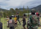 Anak-anak Goa Balim Tersenyum Riang, Satgas Yonif 408/Sbh Tanam Semangat Sportivitas di Tanah Papua