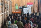 Kembali Belajar di Kelas Darurat TNI dan Gereja Papua