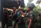 Marinir Yonif 5 Bangun Ikatan Hati dengan Anak Papua di Yahukimo