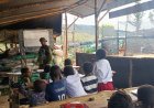 Rumah Pintar Tumbupur Kembali Hidup, Tentara Bangkitkan Semangat Belajar Anak Papua