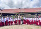 Senyum Ceria Anak Papua: TNI Bagikan Baju dan Alat Tulis
