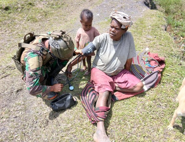 Sahabat Banau Beri Layanan Kesehatan Gratis di Perbatasan Papua