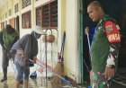 Babinsa Arso Bantu Pulihkan SMA YPPK Taruna Tegasa Pasca Banjir Lumpur