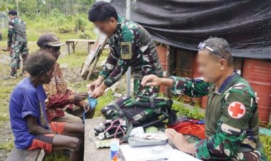 Marinir Hadirkan Senyum Sehat di Pedalaman Yahukimo