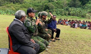 Mewoluk Bergema: Injil Masuk Papua, TNI dan Warga Eratkan Iman