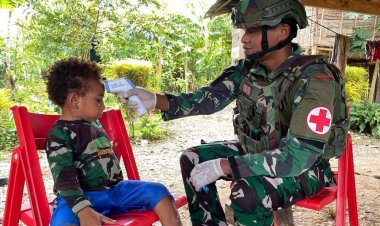 Satgas TNI Hadir di Perbatasan Papua: Pelayanan Kesehatan Hingga Kampung Terpencil